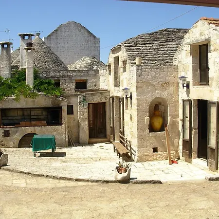 בית נופש Trullo Malvisco *