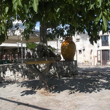 בית נופש Trullo Malvisco